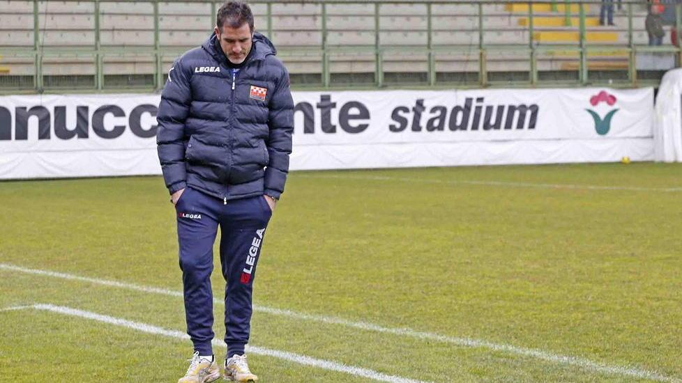 Lucarelli, match da dentro o fuori