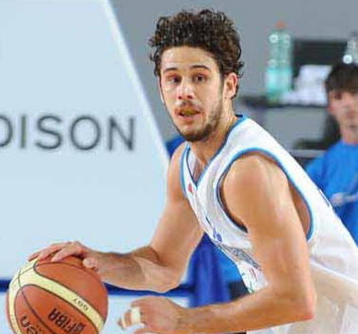 Hall chiamato all’impresa contro l’uomo-squadra Luca Vitali 
