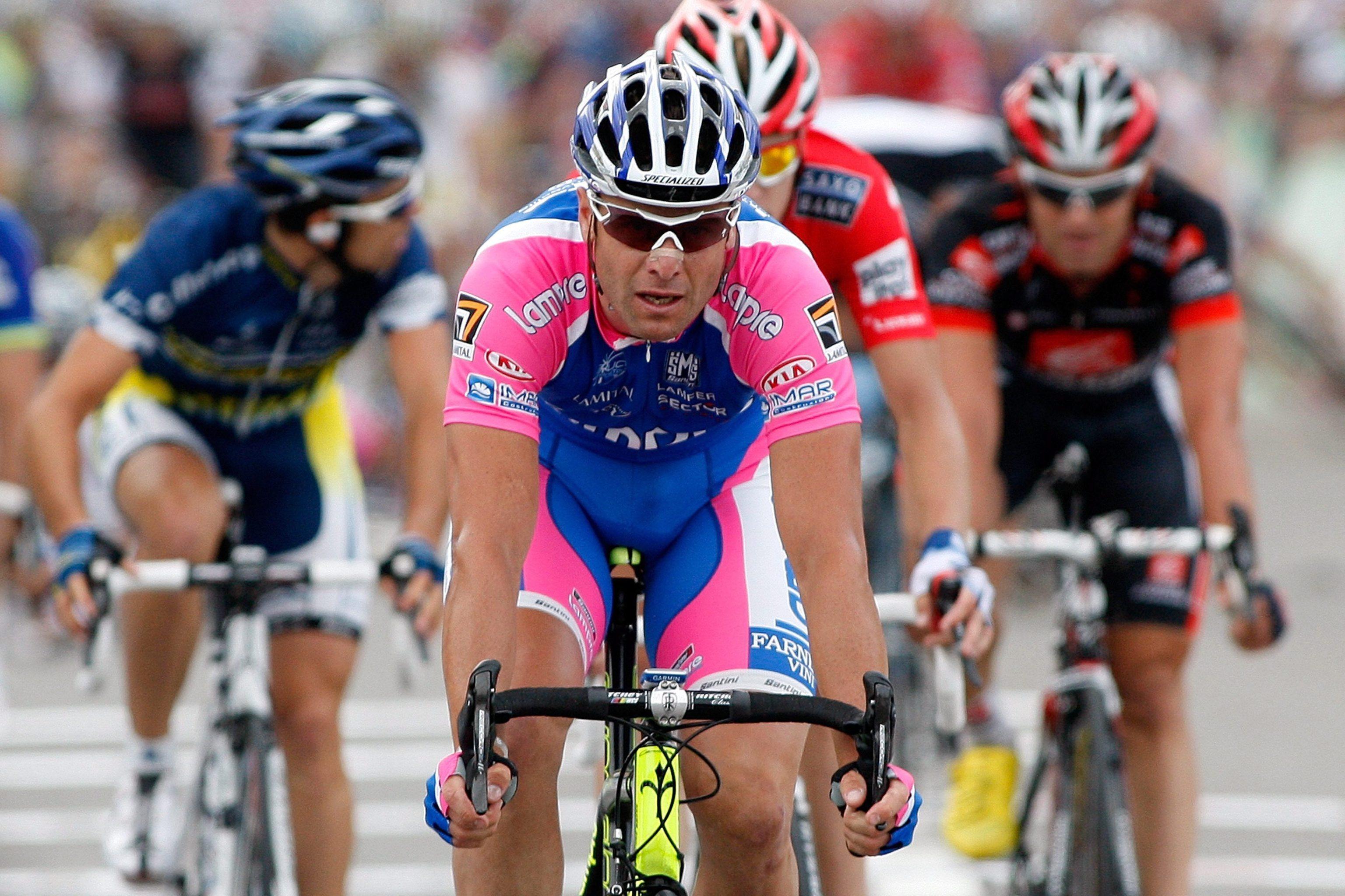 Ale Petacchi durante una corsa ciclistica