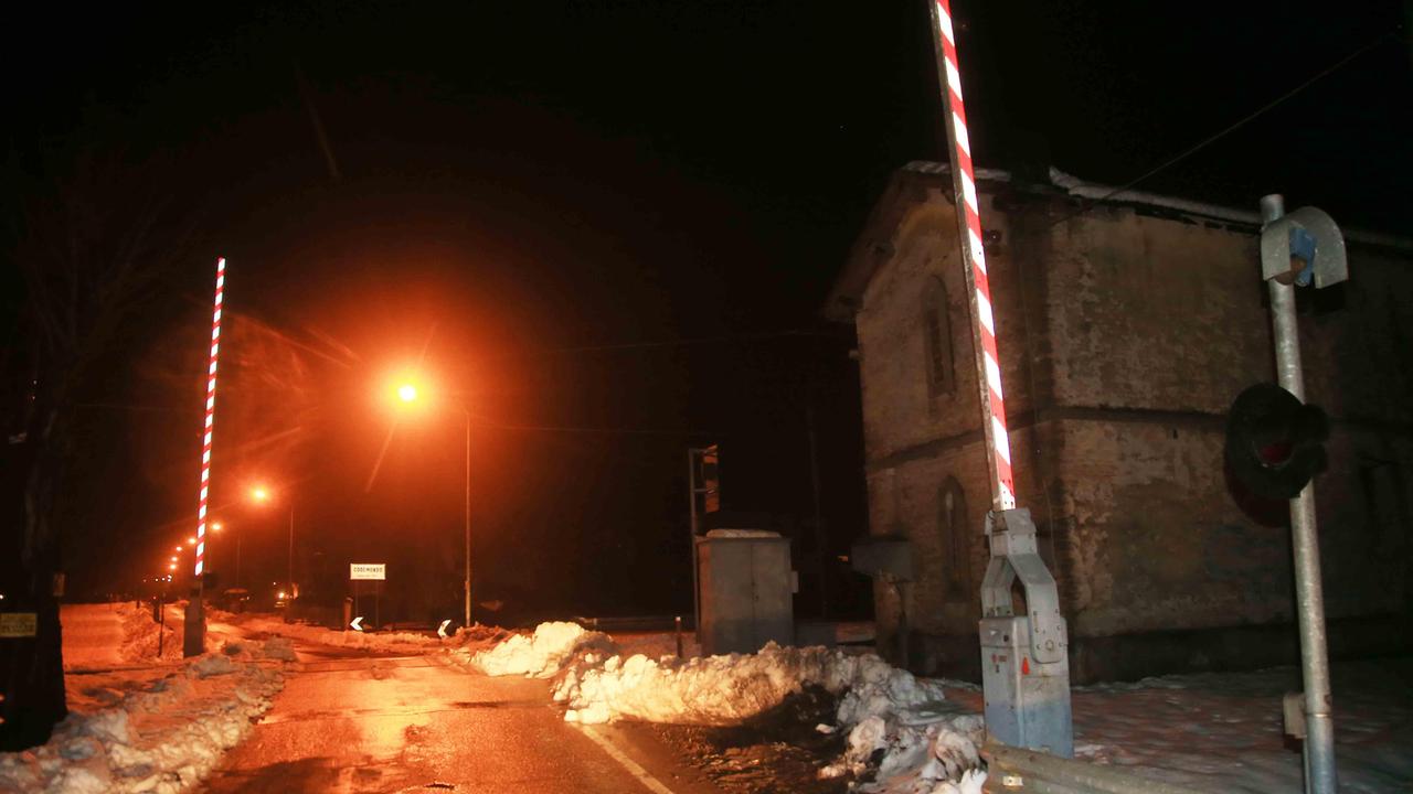 Le sbarre del passaggio a livello...non si sono abbassate