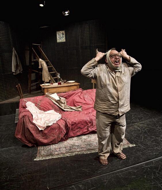 Cacà il pontederese «Venite a teatro, questa è una casa»