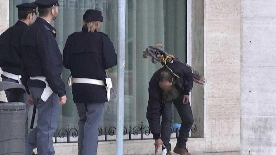 I cittadini: presidio fisso di polizia
