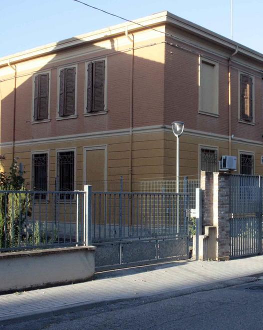 Minaccia vicina, denunciato per stalking