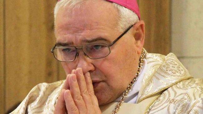 La preghiera in piazza per la vita contro l’aborto