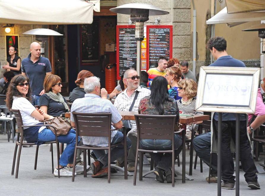 Pistoia: niente tavoli fuori dai locali in sei strade del centro storico 