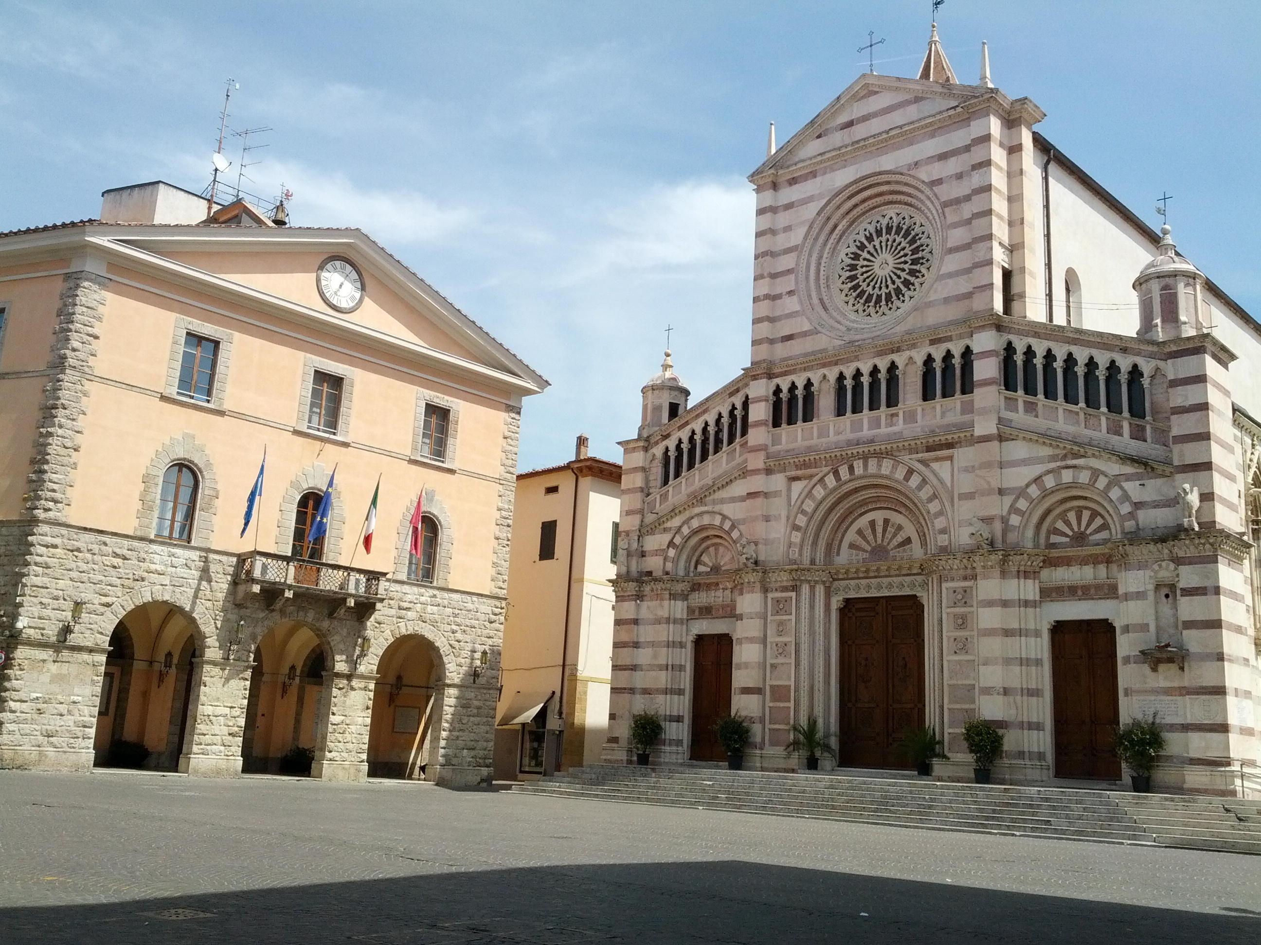 La cattedrale di Grosseto (foto Bf)