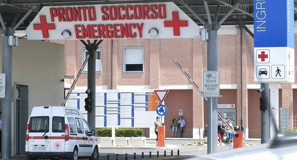 Gravissimo quarantenne dopo giorni di febbre alta 