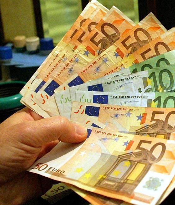 Oltre 2.600 famiglie e imprese non riescono a pagare le rate 