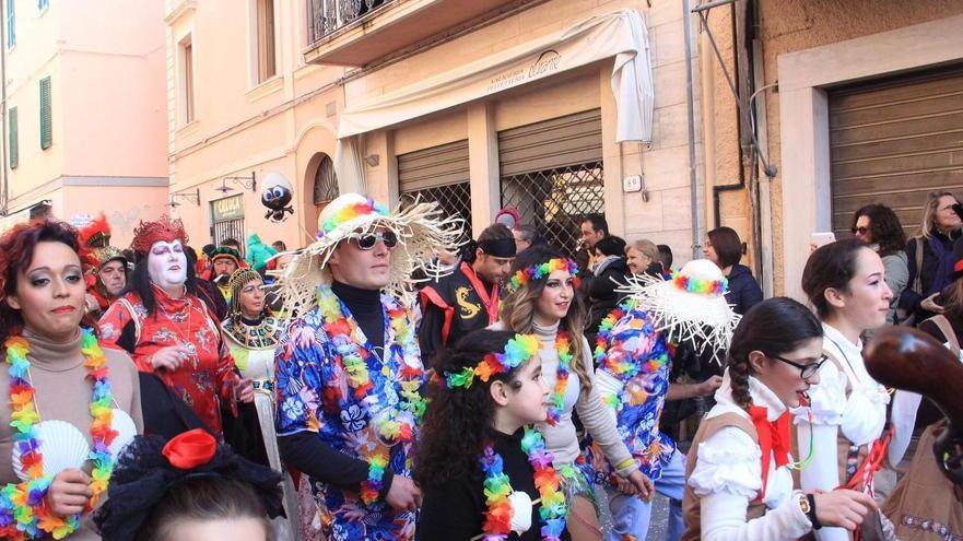 Renzi balla Happy Days Festa grande a Orbetello