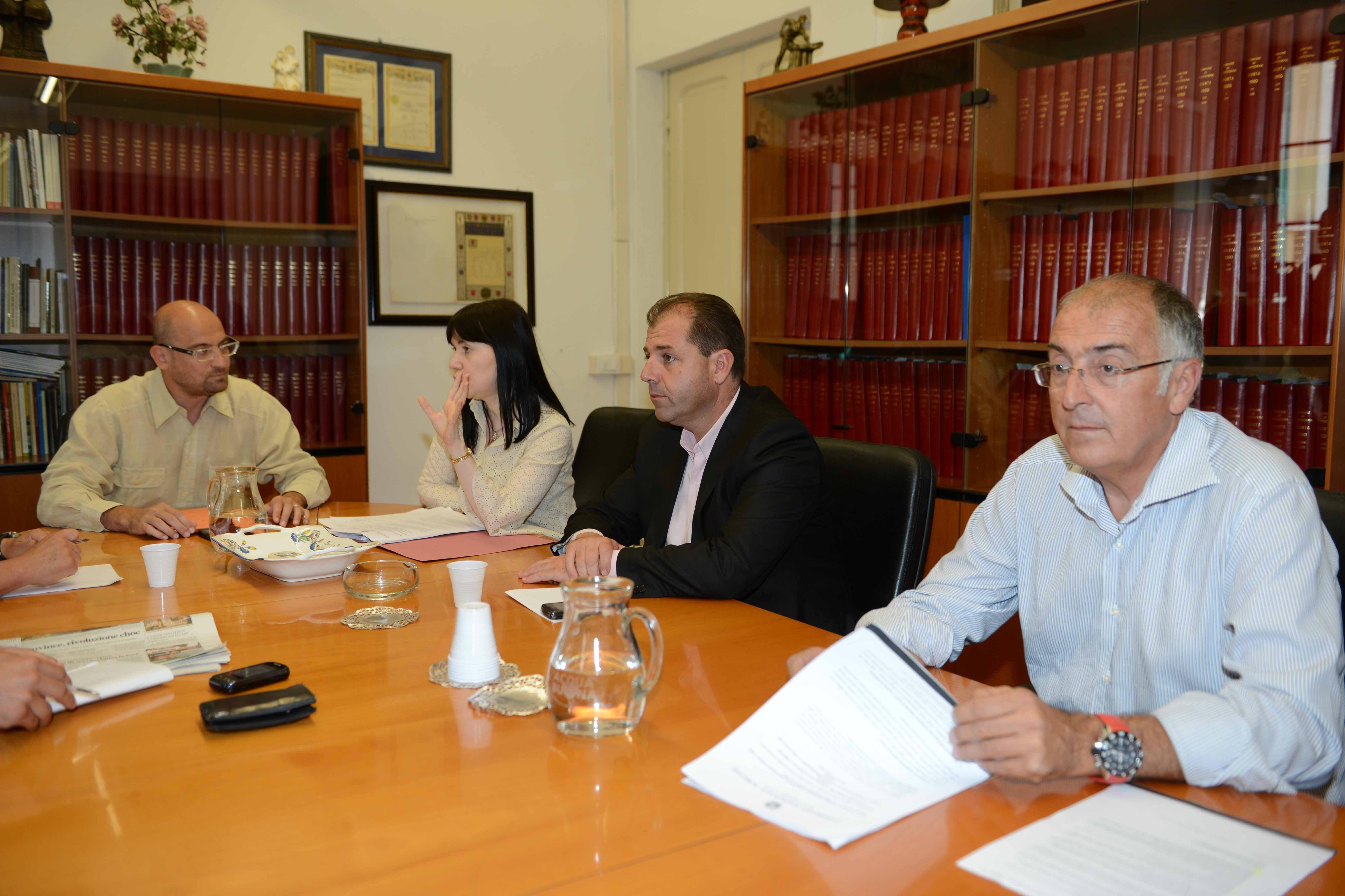 A destra l'avvocato Alberto Marchesi