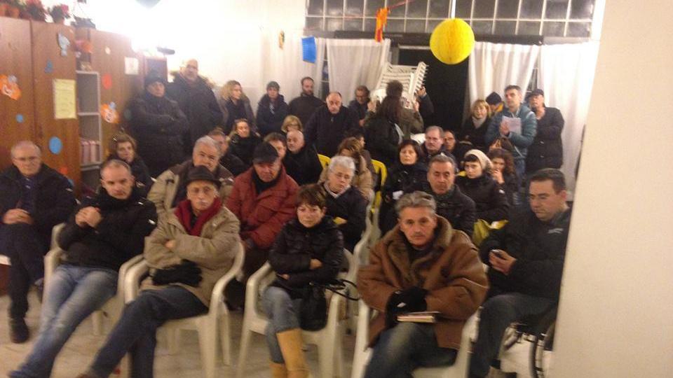 L'assemblea di "Acqua alla gola" alla Comasca di Massa