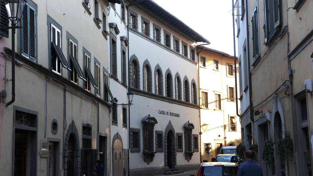 La sede della Cassa di risparmio di San Miniato