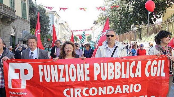 Operai a caccia dei loro crediti boom di vertenze sugli stipendi