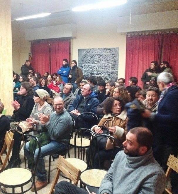 Una serata a parlar di satira e di Dio 