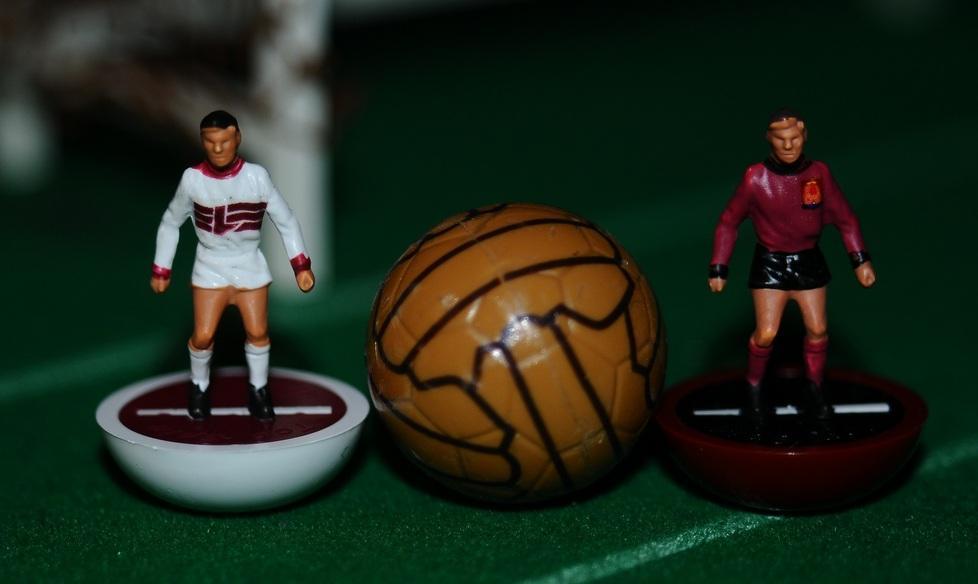 100 anni in punta di dita La storia del club sul panno del Subbuteo