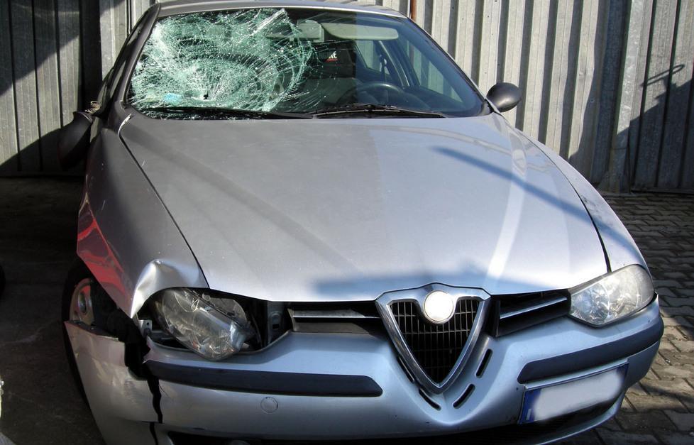 Auto pirata bloccata dopo venti chilometri 