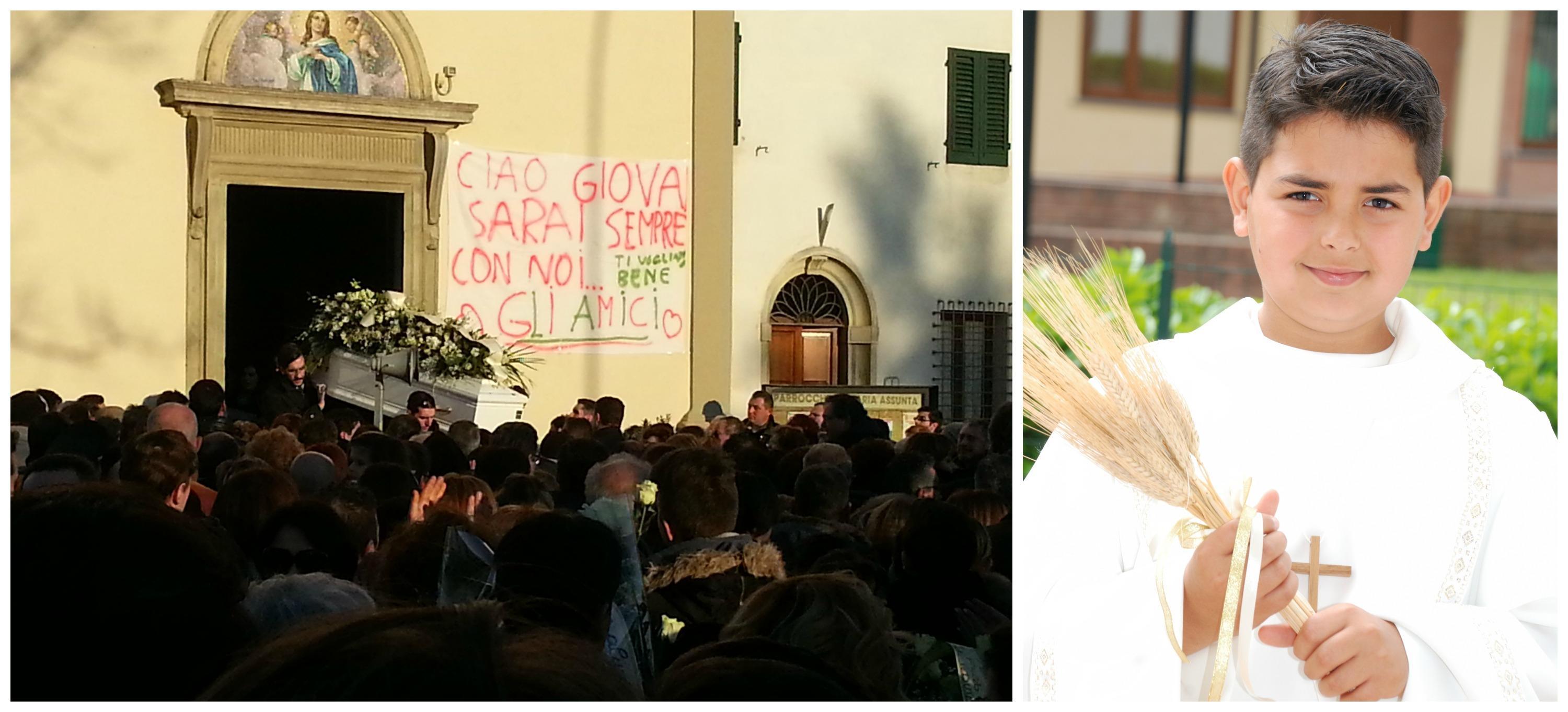 Giovanni Locci e l'uscita della bara dalla chiesa di Bassa