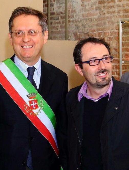 La maggioranza a Danti: «Ritira le dimissioni» 