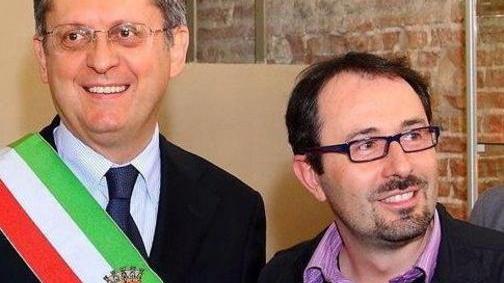 La maggioranza a Danti: «Ritira le dimissioni»