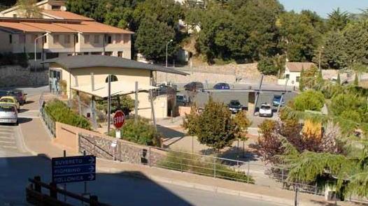 Dimezzato l’orario della posta Giannoni: «Inaccettabile»
