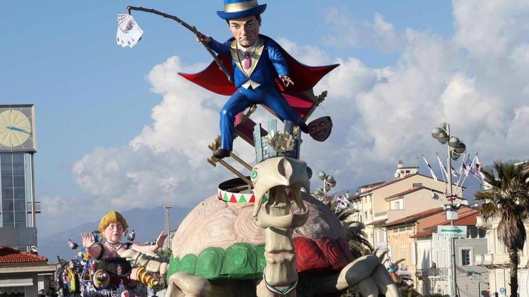 Oggi in regalo il carro di Avanzini