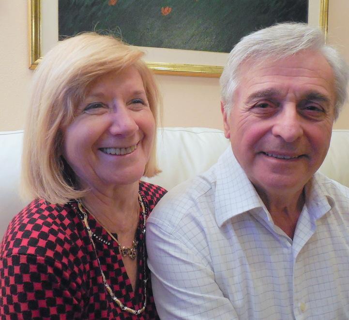 Nino e Novella festeggiano in famiglia i loro cinquant’anni di matrimonio