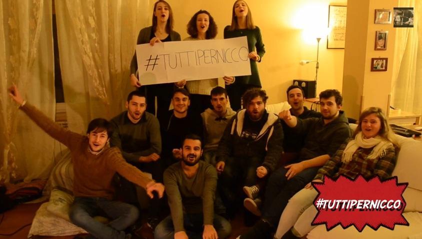 Un fermoimmagine del video realizzato dalla fidanzata e dagli amici di Niccolò per invitare a donare il midollo  (da You tube)