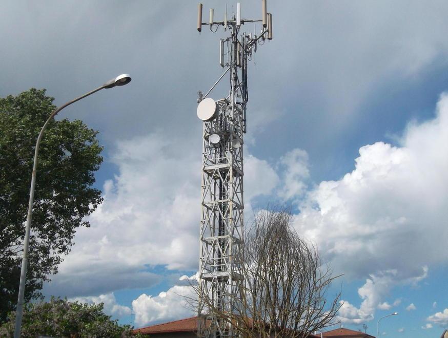 Santa Maria a Monte, il Comune farà informazione sull'impatto delle antenne 