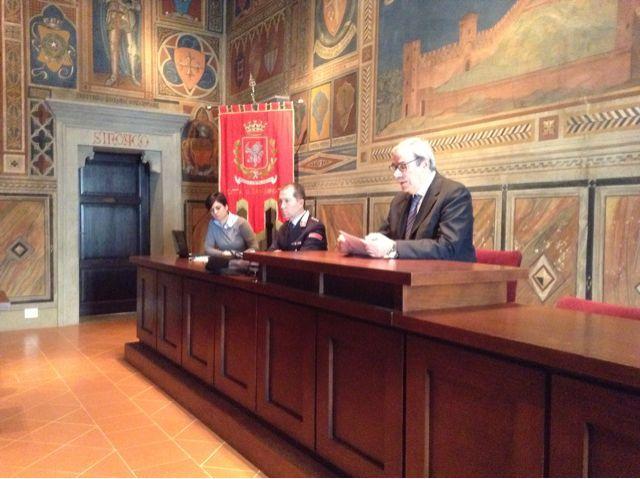 Stroncato dai vigili un giro di nonni smaltitori abusivi di rifiuti