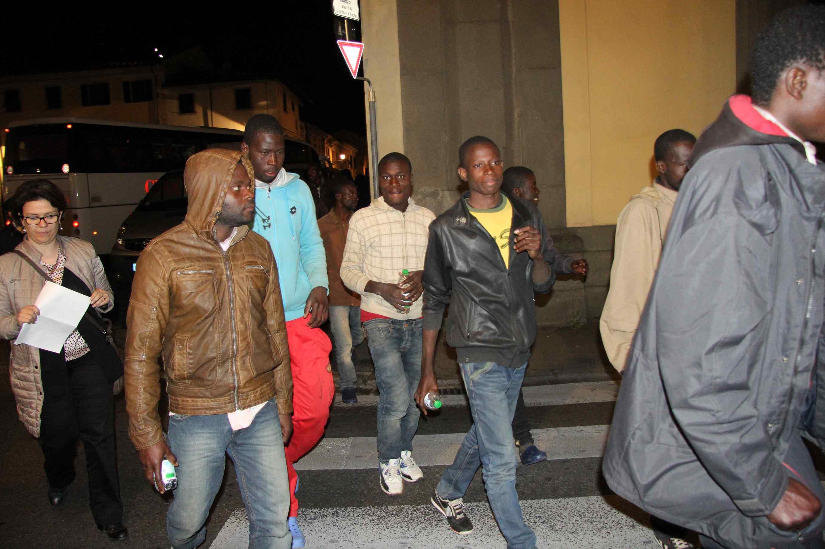 I profughi arrivati a Prato nell'aprile del 2014