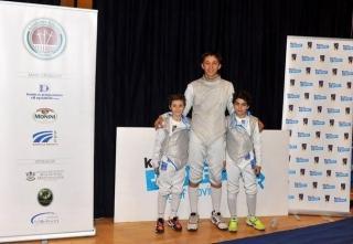 I vicecampioni d'Italia del fioretto degli Allievi della Scherma Agliana