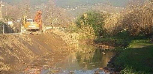 A Calci iniziati i lavori sul torrente Zambra 