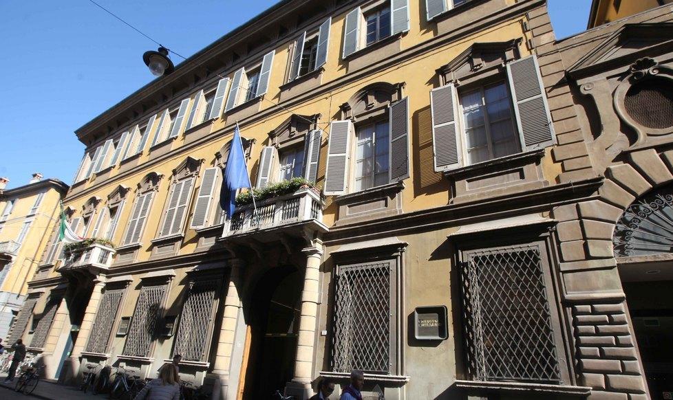 Credem chiude il 2014 a quota 151,8 milioni 