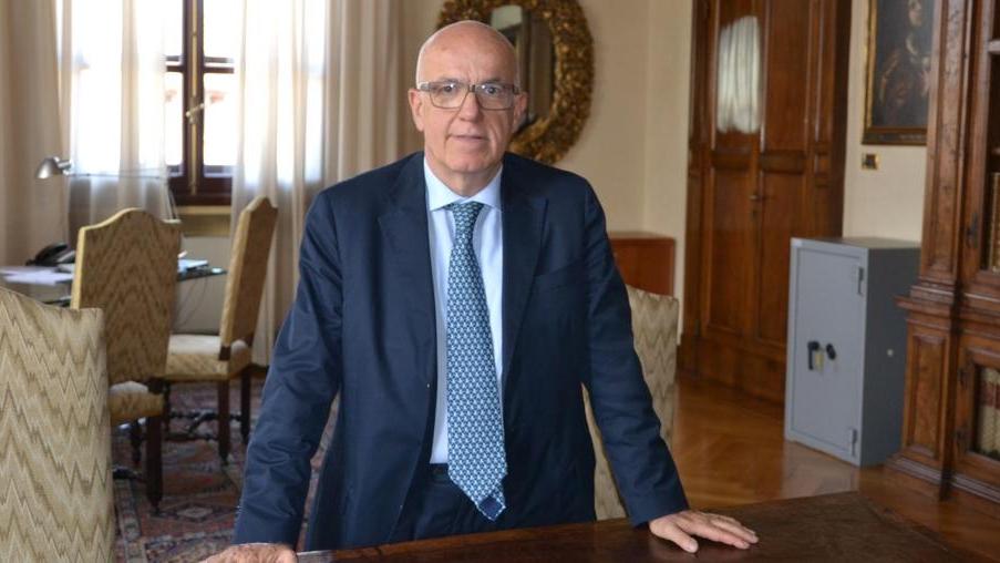 Carife, la vendita ‘gonfiata’ e poi il commissariamento