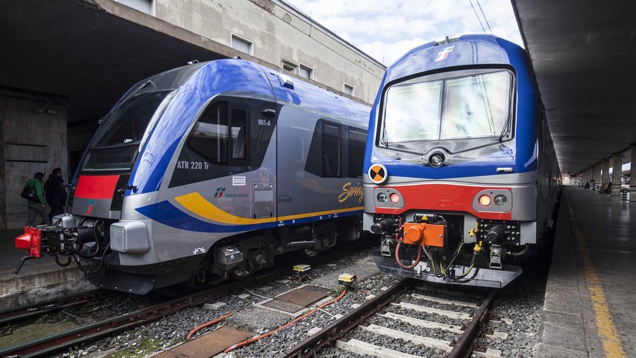 Ferrovie, maxi ritardi nel nodo di Firenze. Alstom si scusa: bug informatico - Video