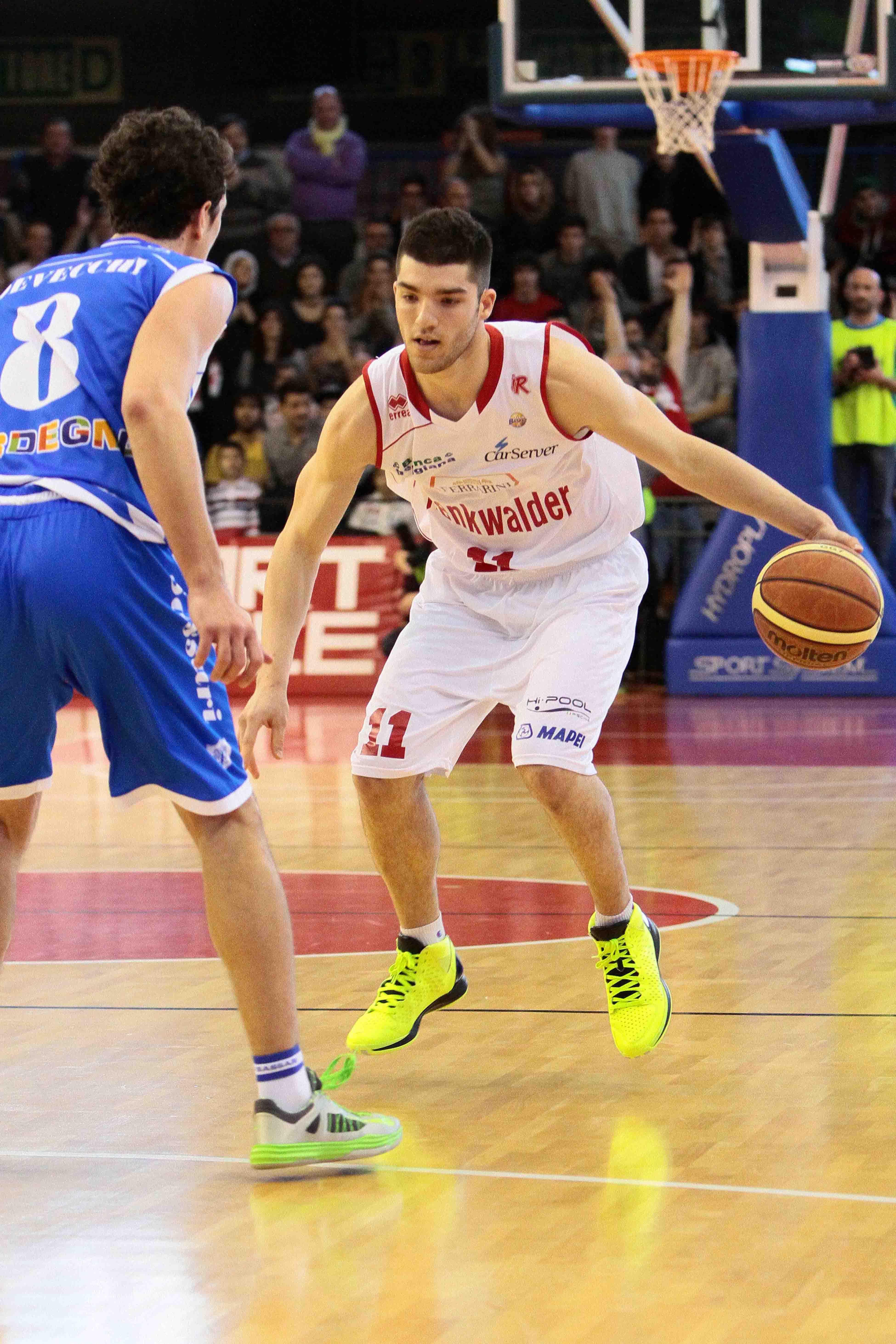 Veroli si ritira dall'A2 Gold, il play Veccia torna alla Grissin Bon 