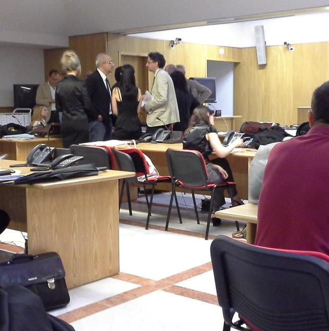 La Procura accusa un testimone di aver detto il falso sui dormitori 