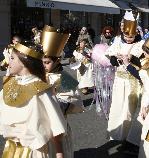 la festa dei bimbi delle mantellate in passeggiata