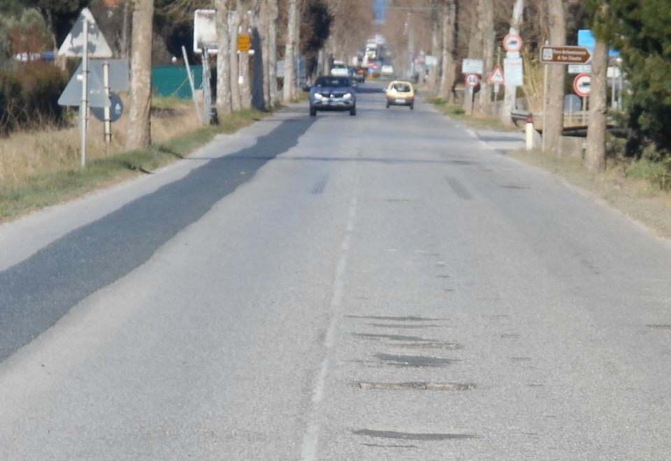 Troppe buche sull’Aurelia ridotto il limite di velocità 