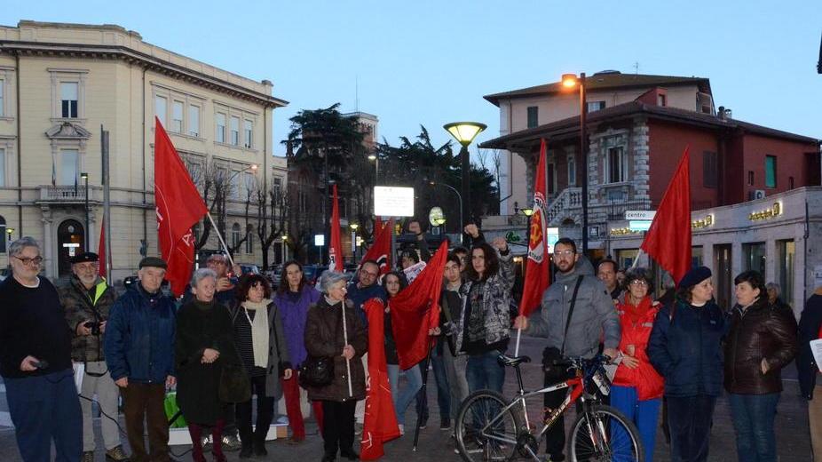 Lista Tsipras in piazza per la Grecia