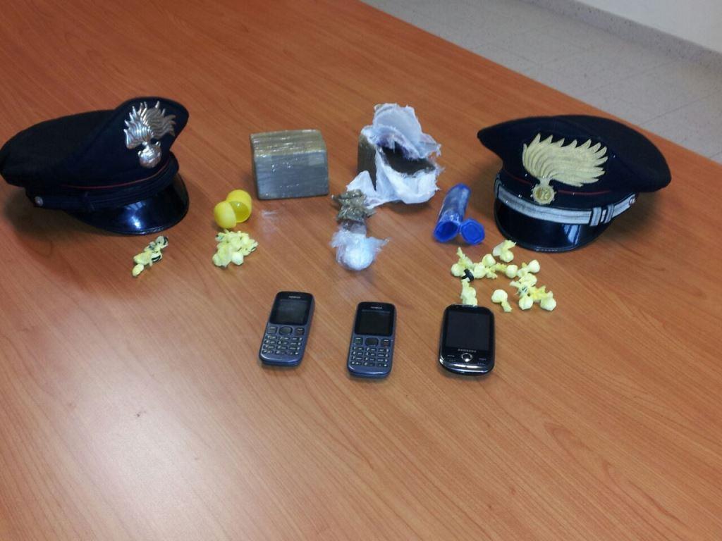 Hascisc e cocaina, due fratelli arrestati 