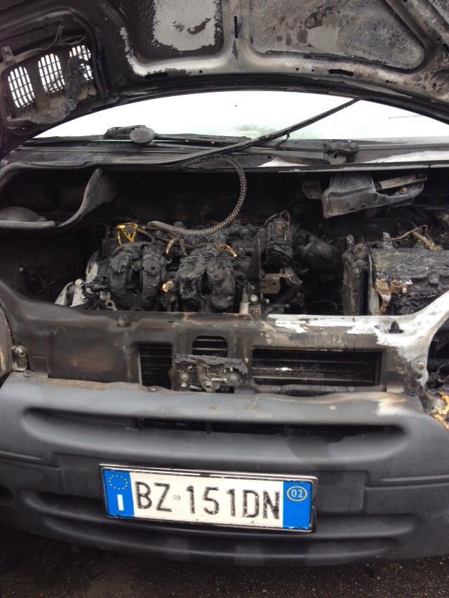 Rogo doloso, incendiata l'auto di una 37enne