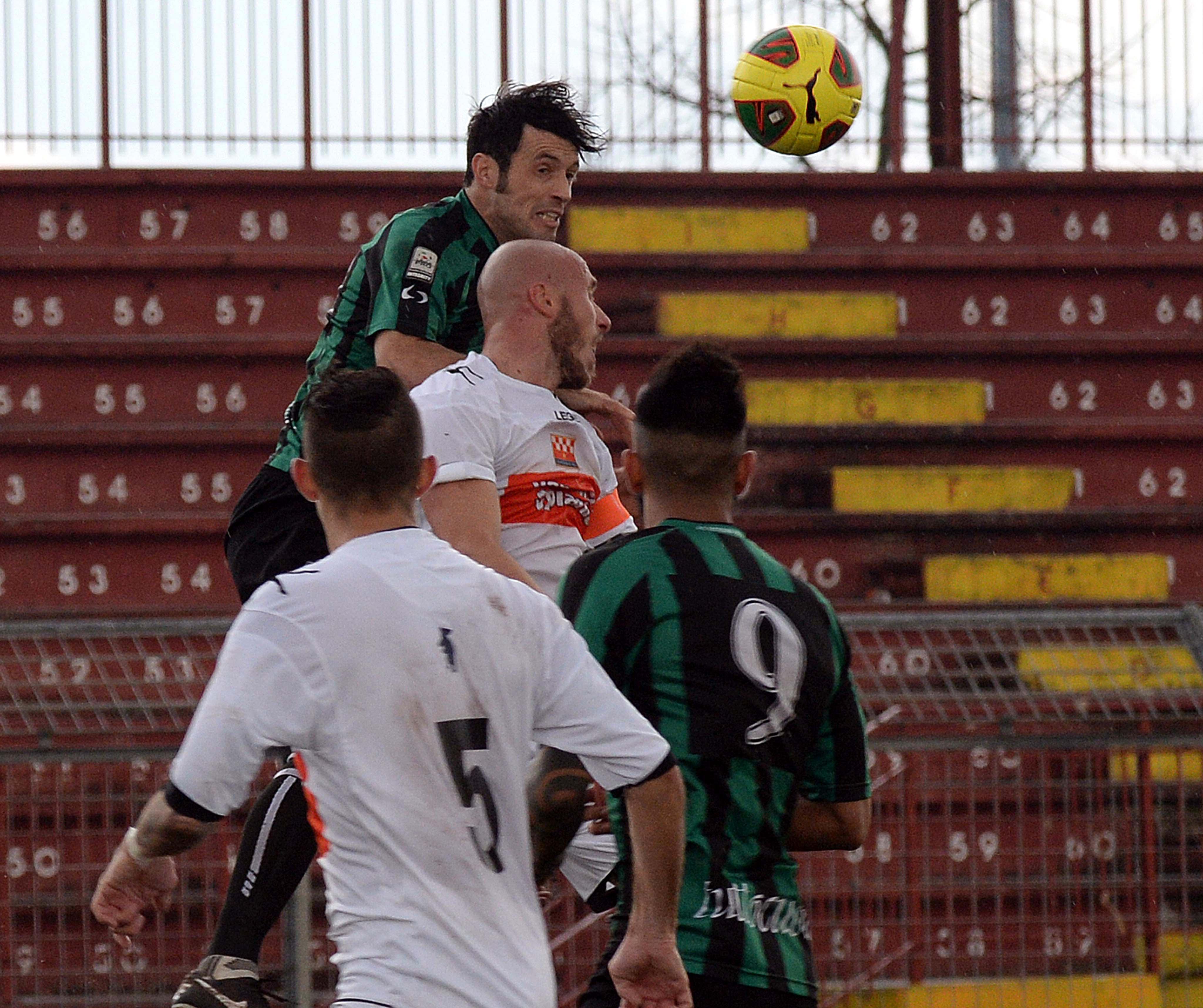 Il Tuttocuoio deve arrendersi alla Pistoiese: gli arancioni si impongono 2-0