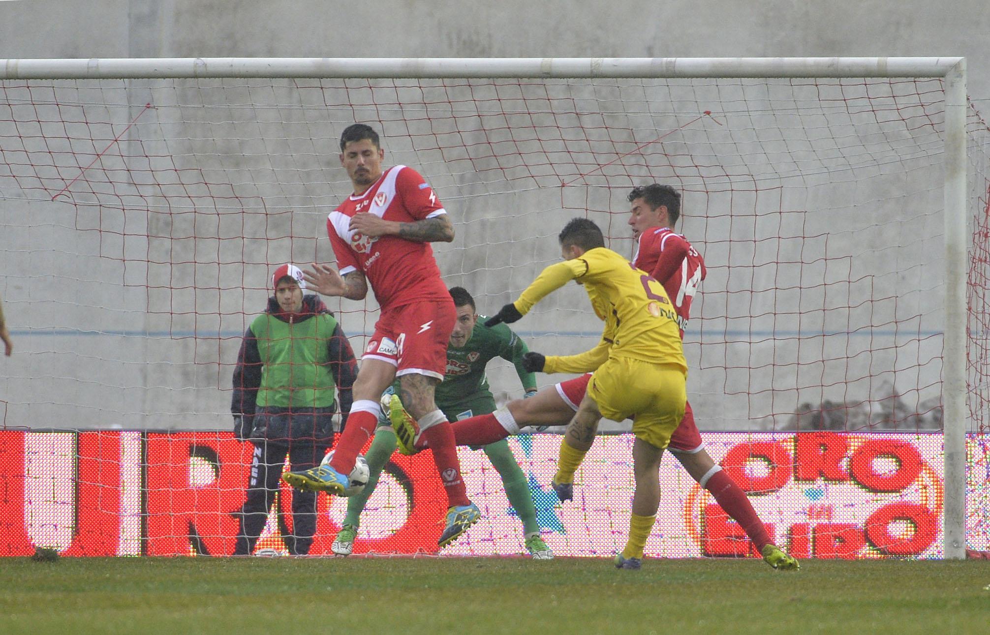 Il gol di Siligardi al Varese