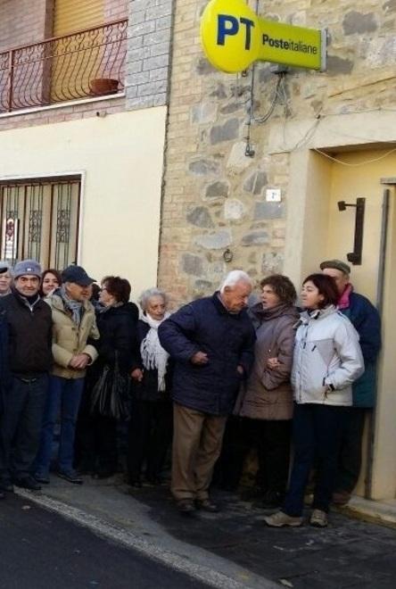 Uffici postali, una ricetta per salvarli 