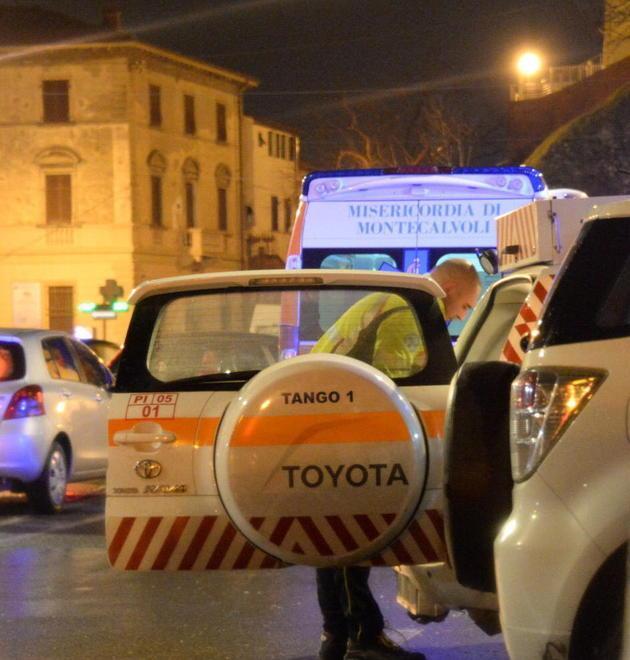 Muore mentre guarda la partita al circolo 