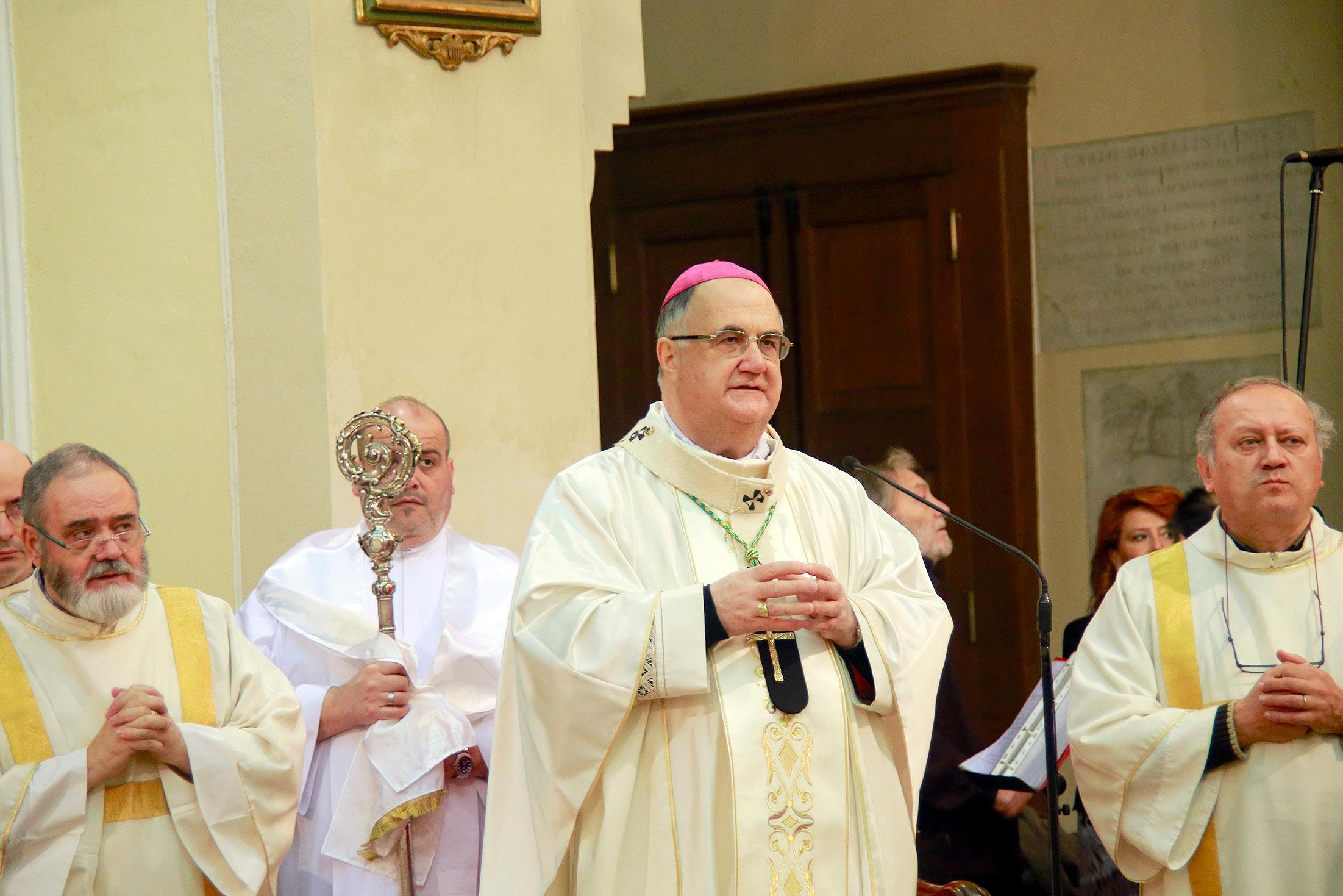 Monsignor Lanfranchi di nuovo in gravi condizioni