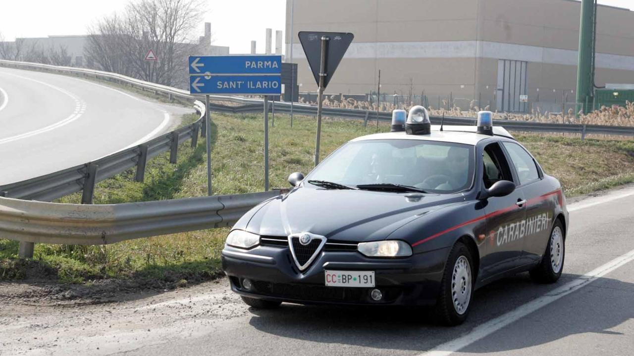 Vandali in azione al Palasport