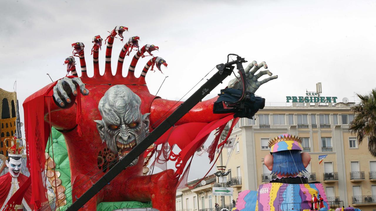 Carnevale: e ora non perdiamo anche la diretta della Rai