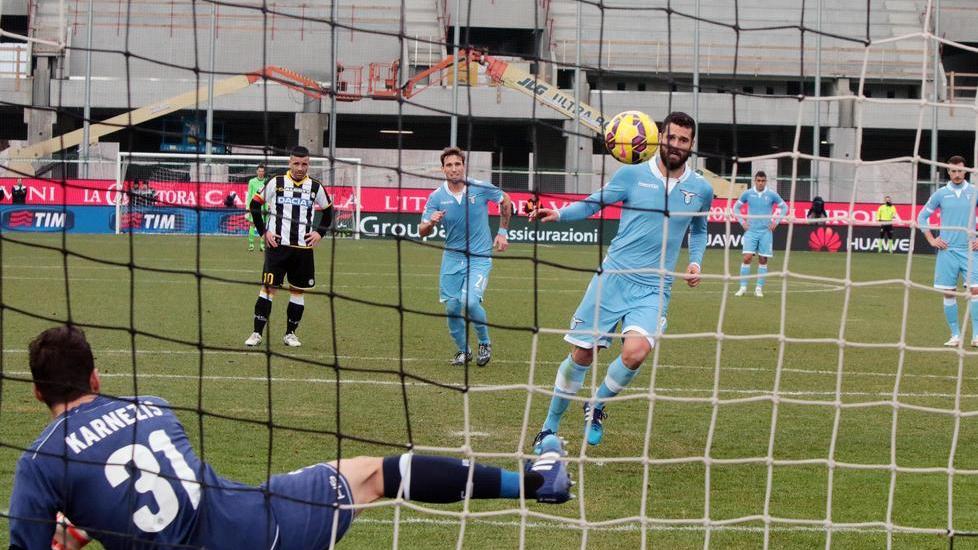 Alla Lazio basta un rigore di Candreva